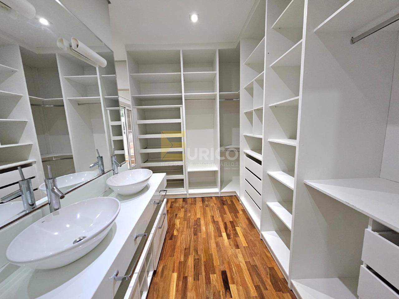 Casa em condomínio para aluguel no Condomínio Zurich Dorf em Valinhos/SP: