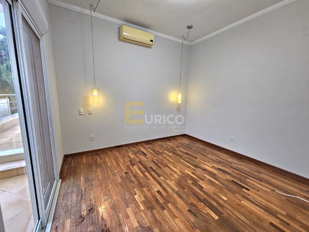 Casa em condomínio para aluguel no Condomínio Zurich Dorf em Valinhos/SP: