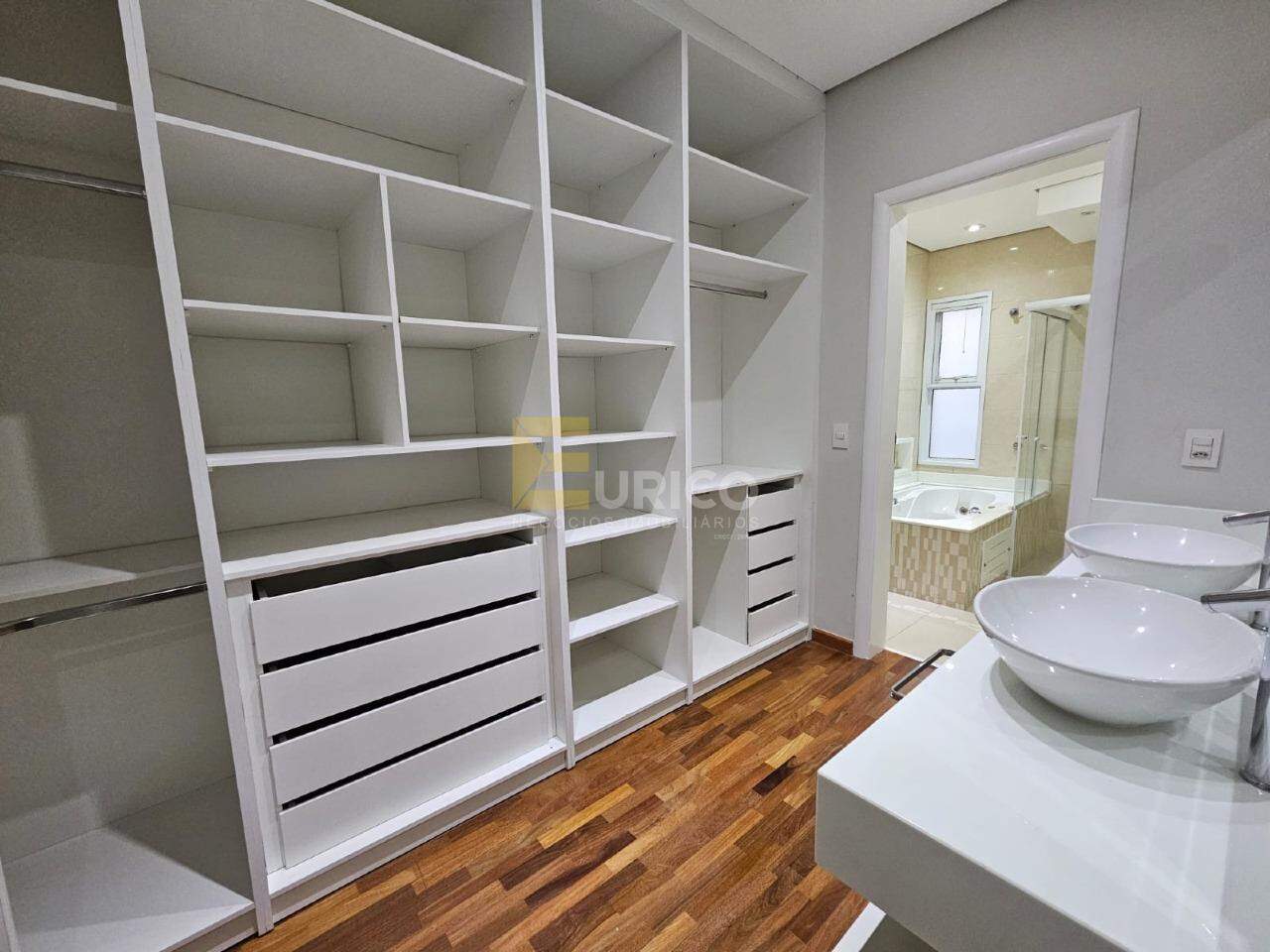 Casa em condomínio para aluguel no Condomínio Zurich Dorf em Valinhos/SP: