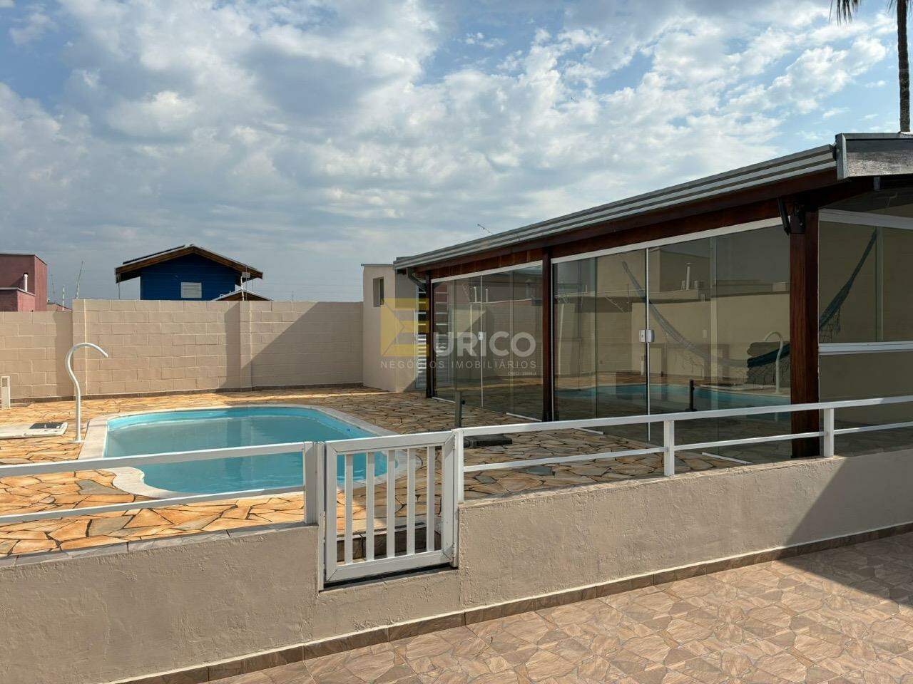 Casa em condomínio para aluguel no Condomínio Flor da Serra em Valinhos/SP: