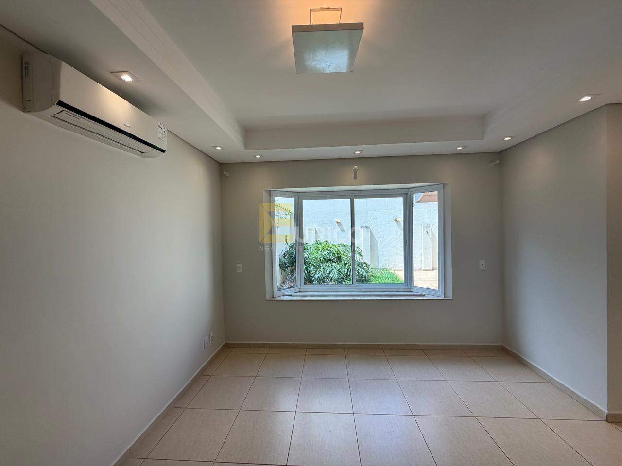 Casa em condomínio para aluguel no Condomínio Vila Di Capri em Vinhedo/SP: 