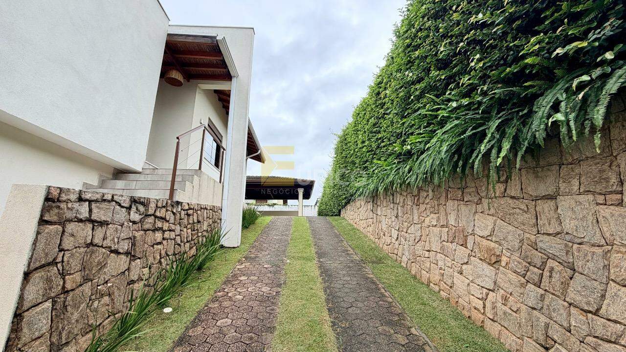 Casa em condomínio para aluguel no Condomínio Vista Alegre - Café em Vinhedo/SP: 