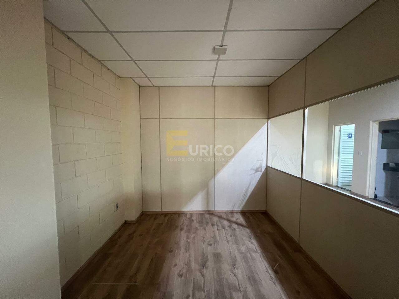 Salão para aluguel no Jardim Mirian em Vinhedo/SP: 