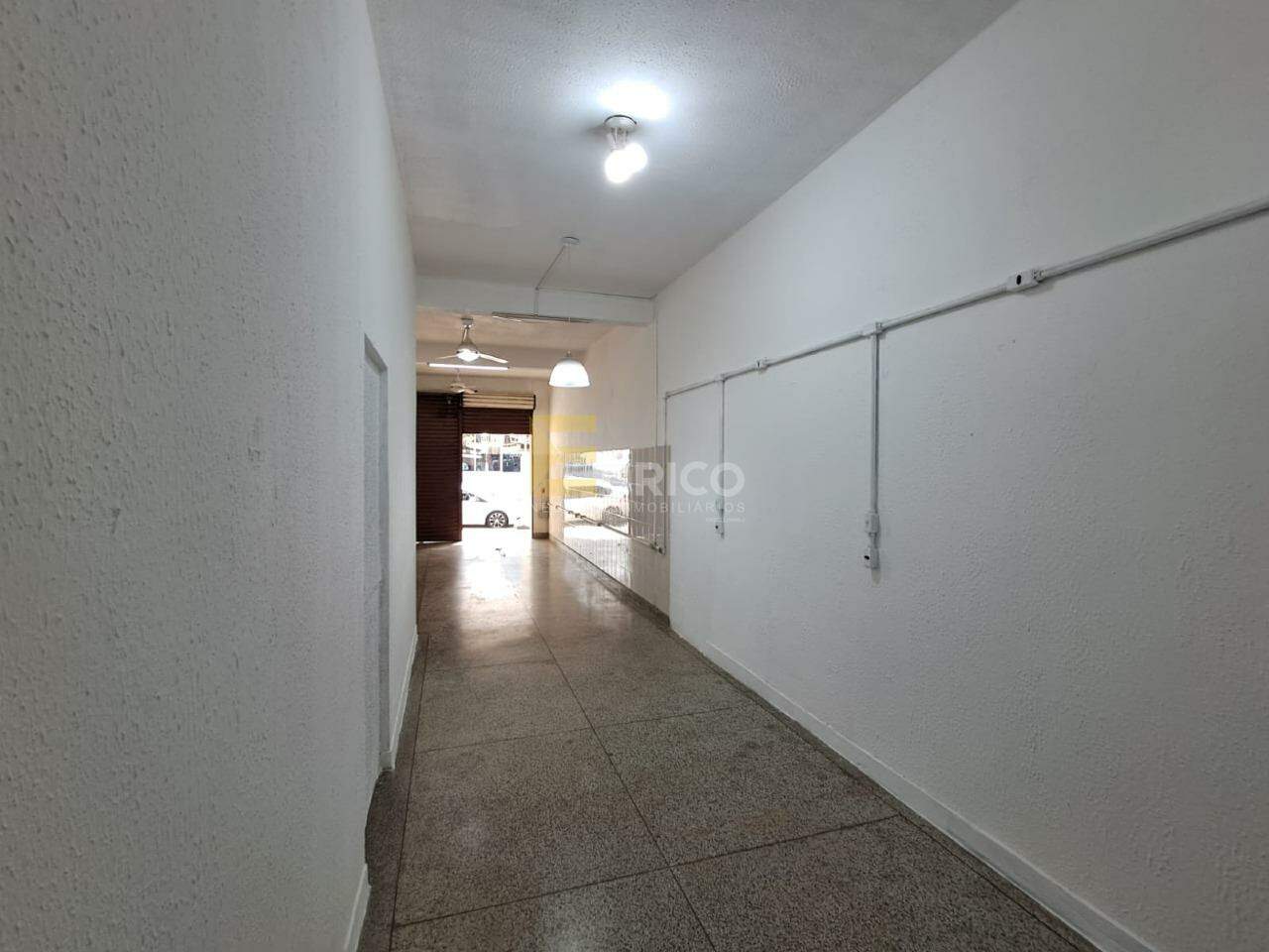 Salão para aluguel no Centro em Vinhedo/SP: 