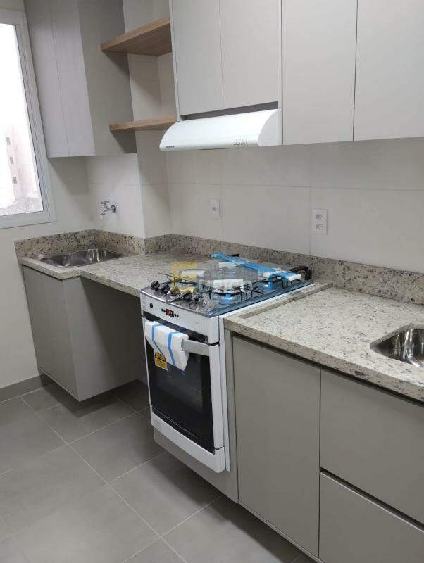 Apartamento para aluguel no Condomínio Residencial Jardim Do Mirante em Valinhos/SP: