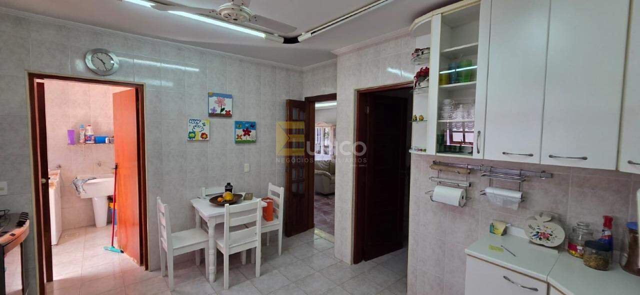 Casa em condomínio à venda no Condomínio Villaggio Capríccio em Louveira/SP: 