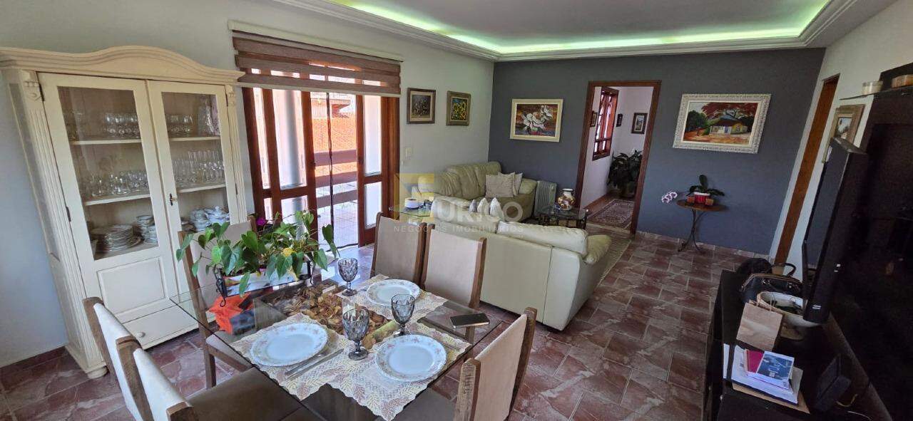 Casa em condomínio à venda no Condomínio Villaggio Capríccio em Louveira/SP: 