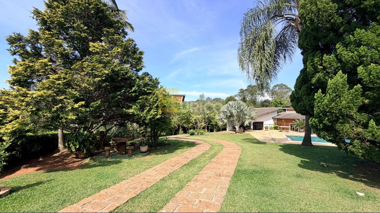Casa em condomínio à venda no Condomínio Chácaras do Lago em Vinhedo/SP: 