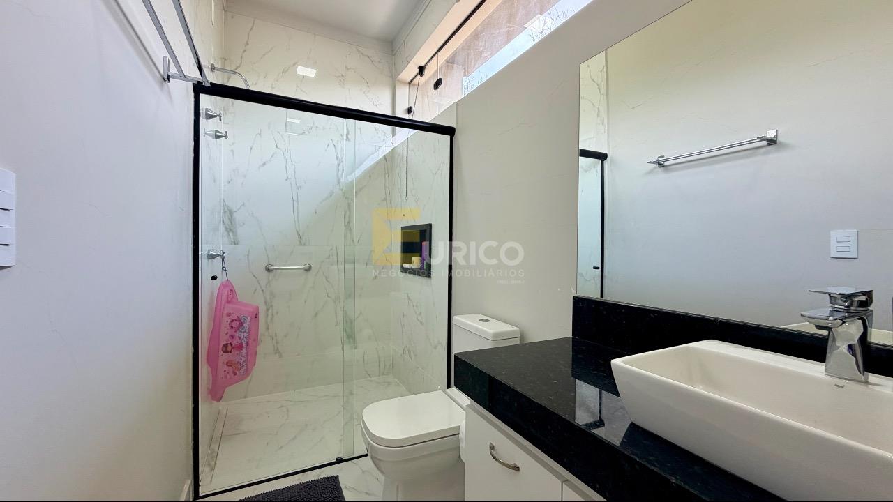Casa em condomínio à venda no Condomínio Chácaras do Lago em Vinhedo/SP: 