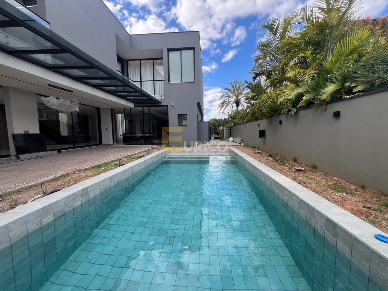 Casa em condomínio para aluguel no Condomínio Campo de Toscana em Vinhedo/SP: Casa em Condomínio 4 Quartos Condomínio Campo De Toscana 550m²Vinhedo SP