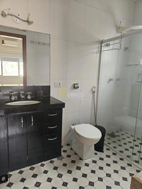 Casa em condomínio à venda no Condomínio Grape Village em Vinhedo/SP: 