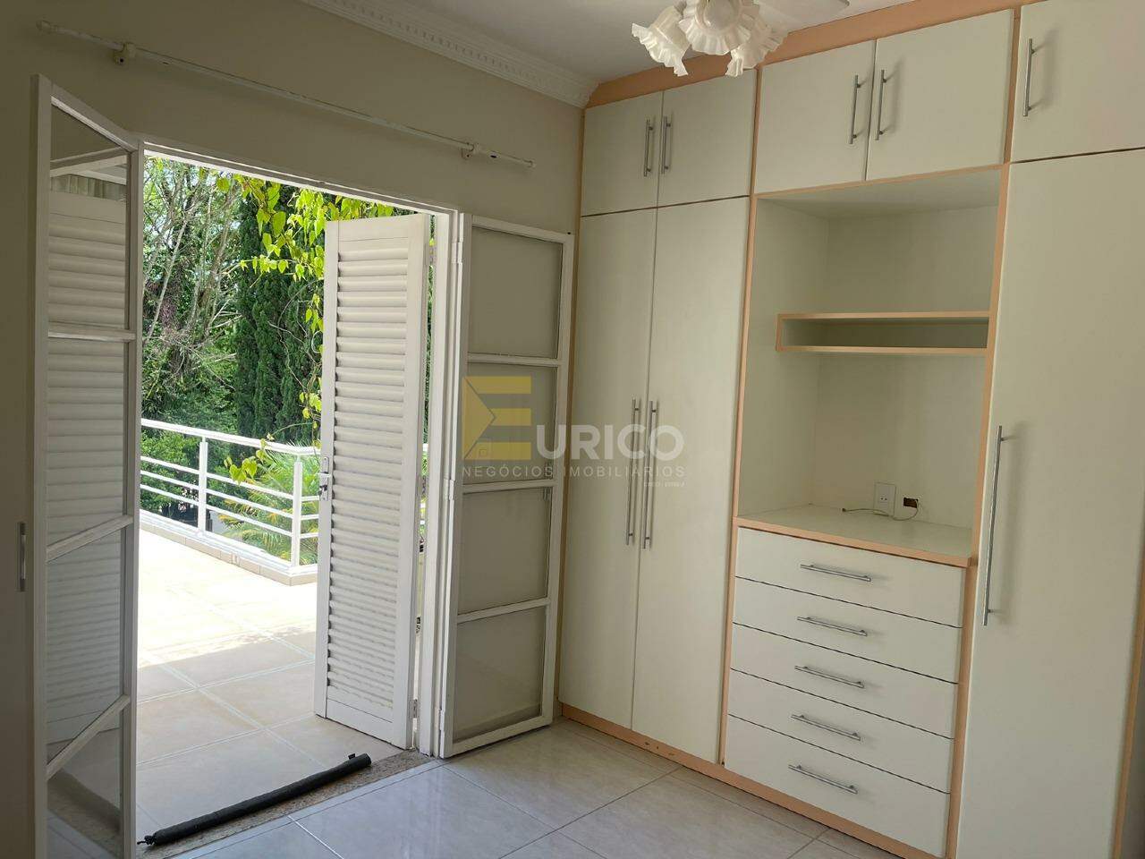 Casa em condomínio à venda no Condomínio Reserva Colonial em Valinhos/SP: 
