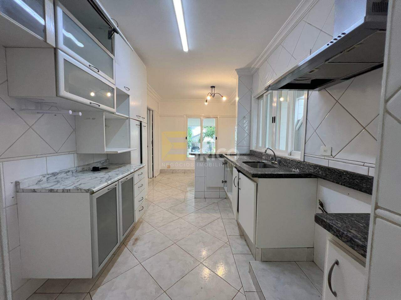 Casa em condomínio para aluguel no Condomínio Villaggio Capríccio em Louveira/SP: 