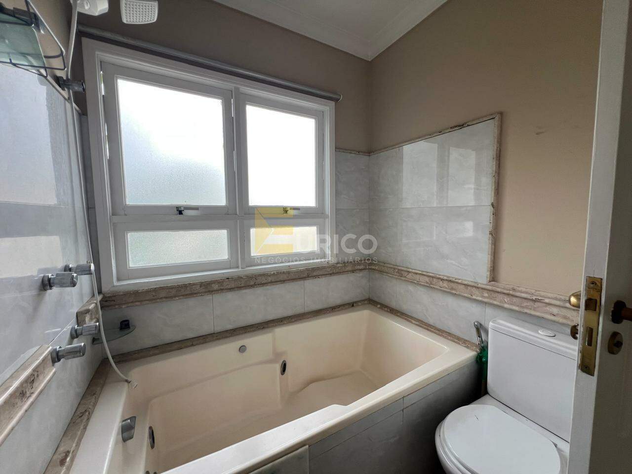 Casa em condomínio para aluguel no Condomínio Villaggio Capríccio em Louveira/SP: 