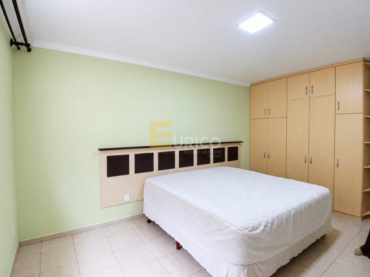 Casa à venda no JARDIM DAS VITÓRIAS RÉGIAS em Valinhos/SP: 