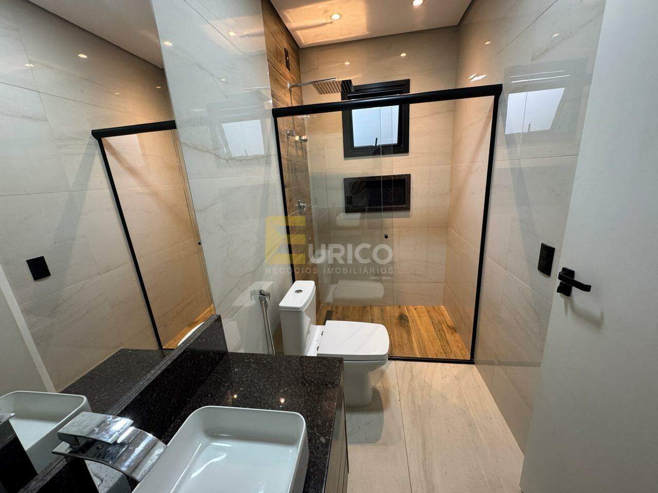 Casa em condomínio à venda no Condomínio Residencial Mont’Alcino em Valinhos/SP: