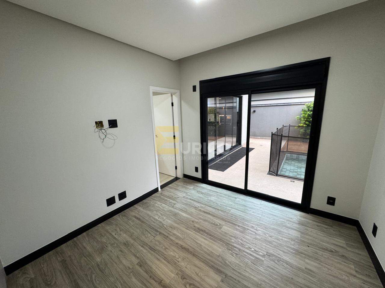 Casa em condomínio à venda no Condomínio Residencial Mont’Alcino em Valinhos/SP: