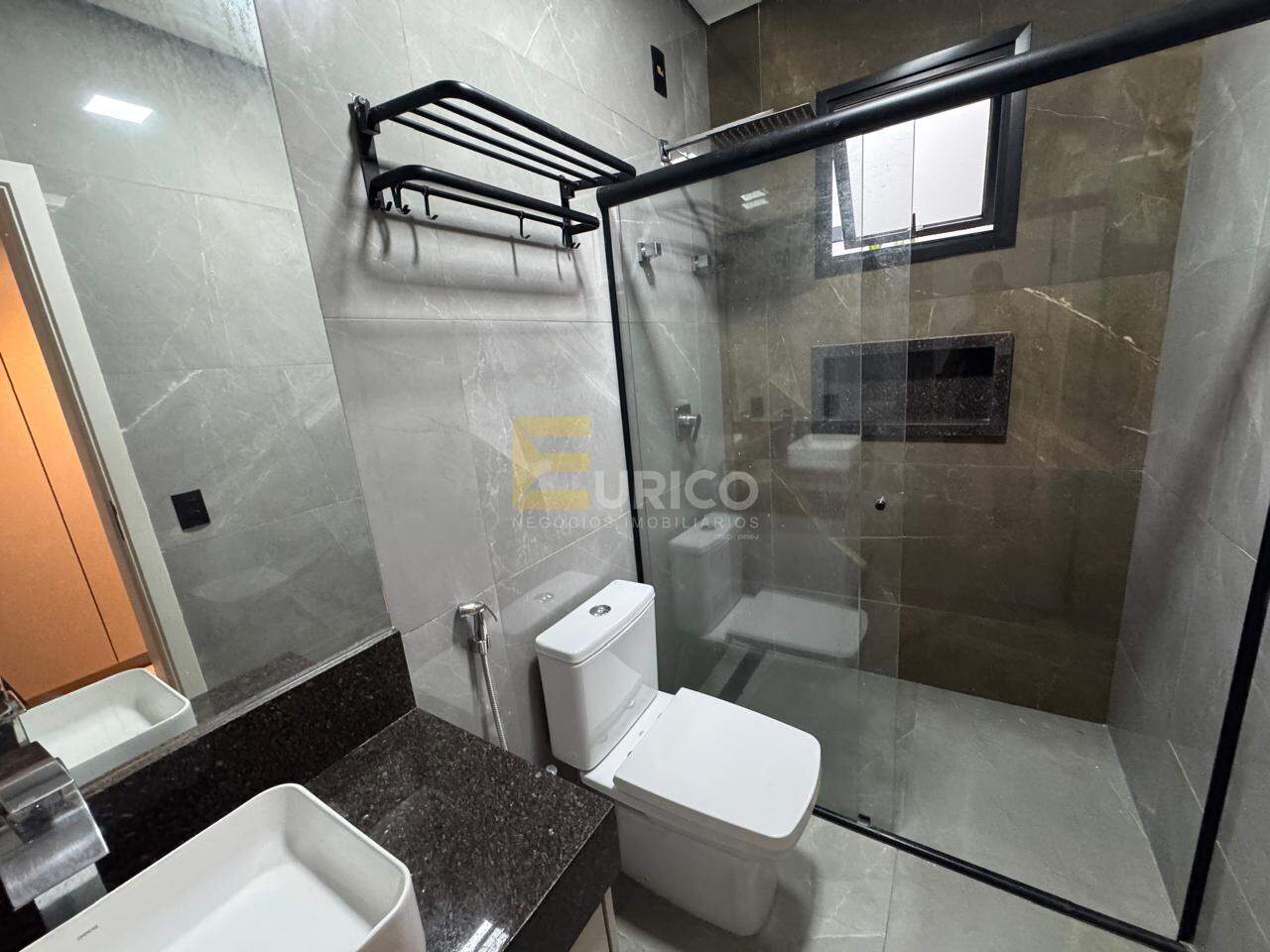 Casa em condomínio à venda no Condomínio Residencial Mont’Alcino em Valinhos/SP: