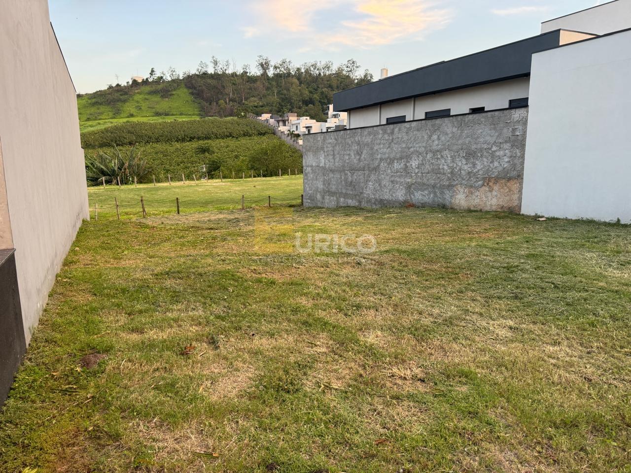 Terreno em Condomínio à venda no Condomínio Residencial Mont’Alcino em Valinhos/SP: