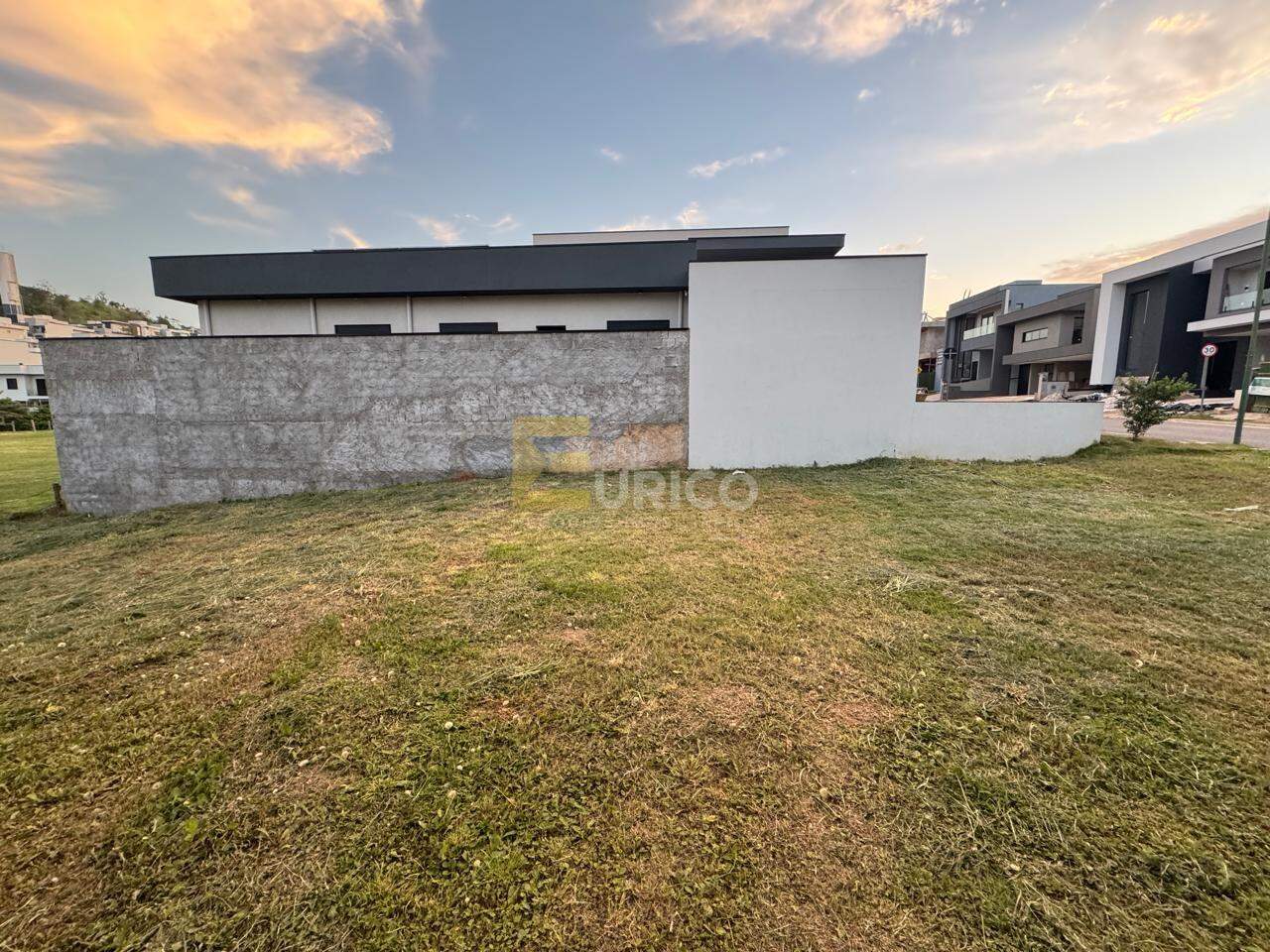 Terreno em Condomínio à venda no Condomínio Residencial Mont’Alcino em Valinhos/SP: