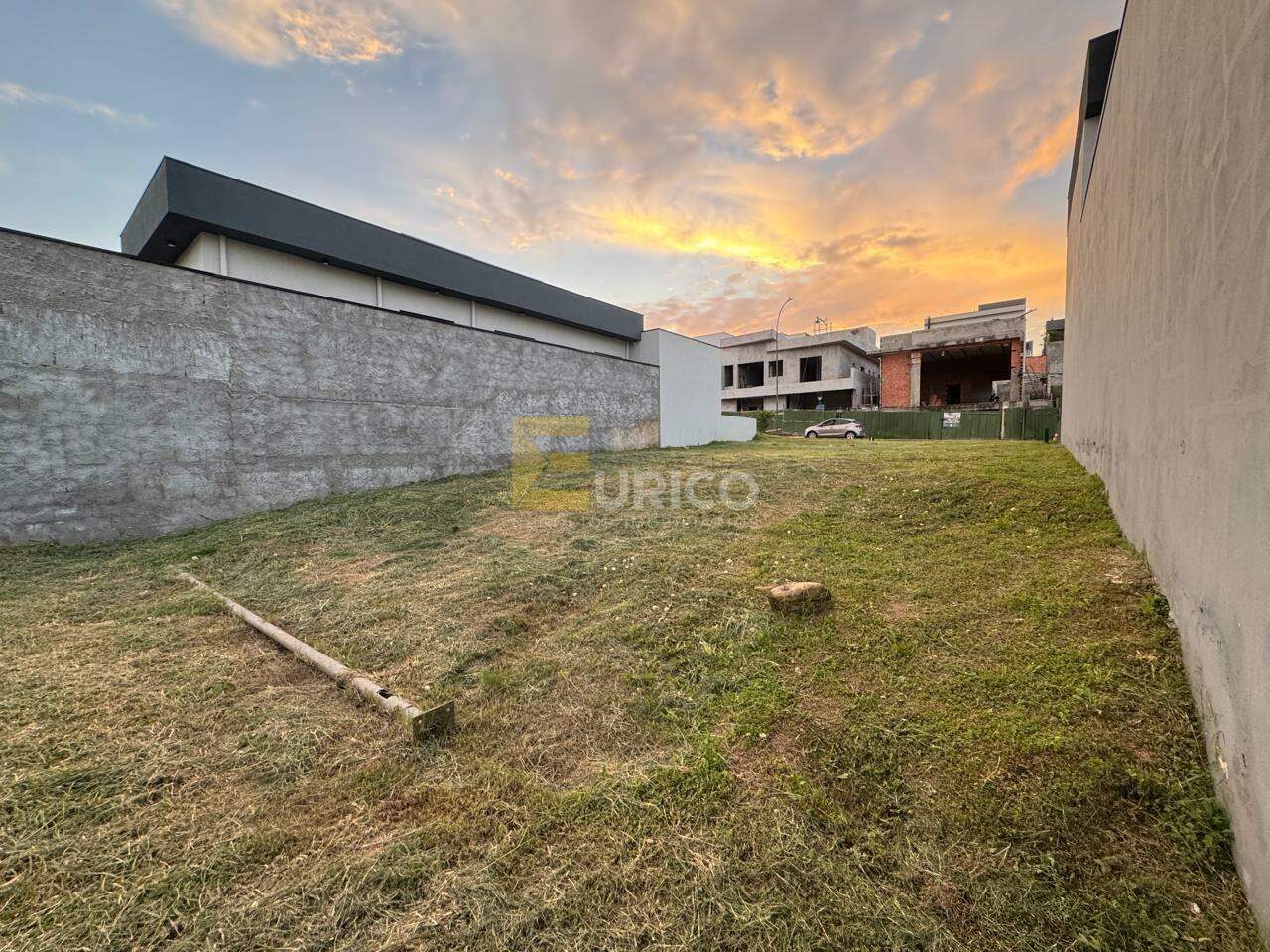 Terreno em Condomínio à venda no Condomínio Residencial Mont’Alcino em Valinhos/SP: