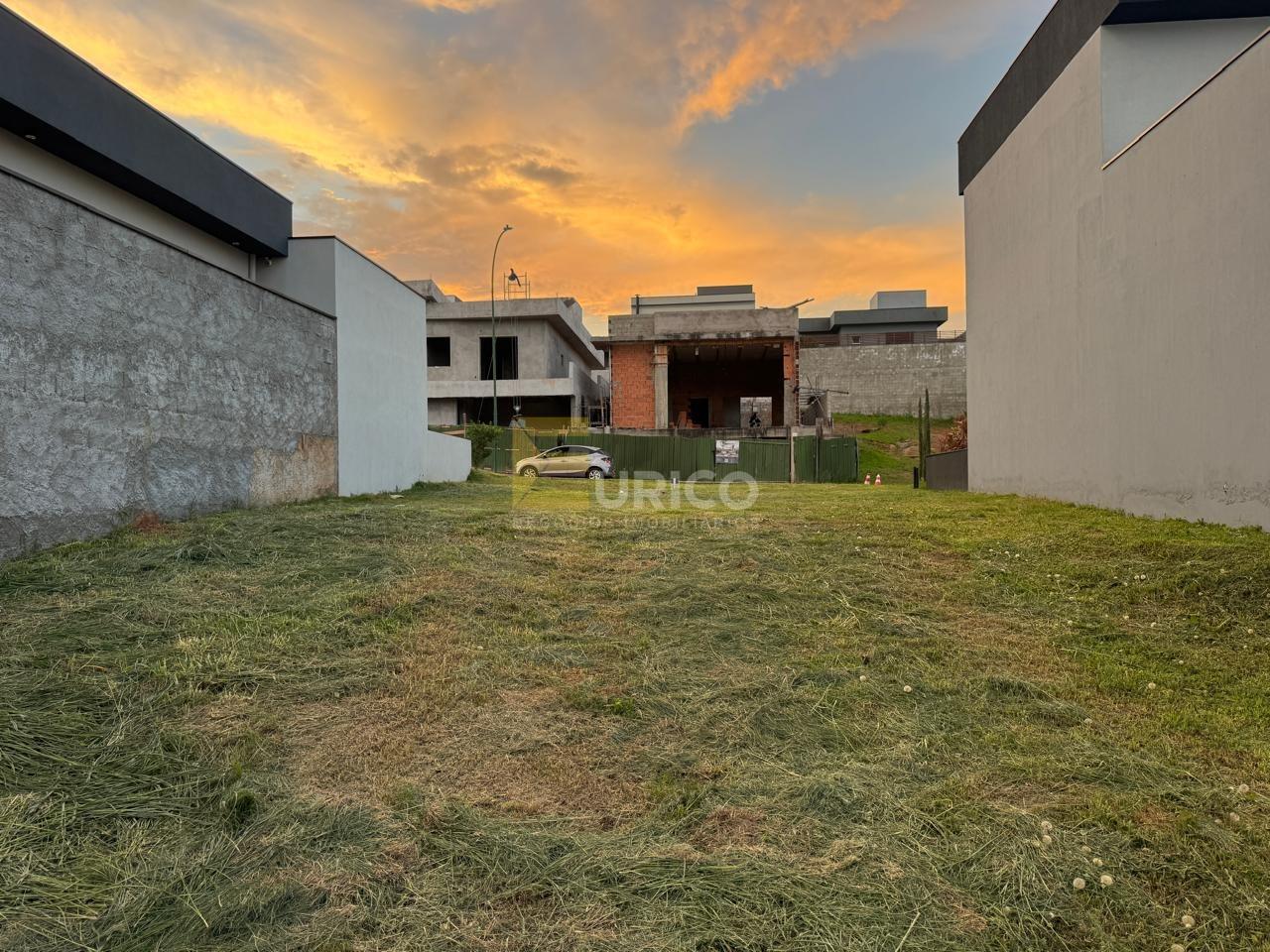 Terreno em Condomínio à venda no Condomínio Residencial Mont’Alcino em Valinhos/SP: