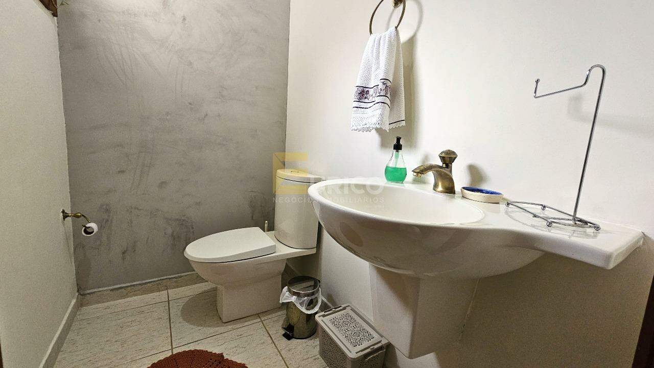Casa em condomínio para aluguel no Condomínio Recanto dos Paturis em Vinhedo/SP: 
