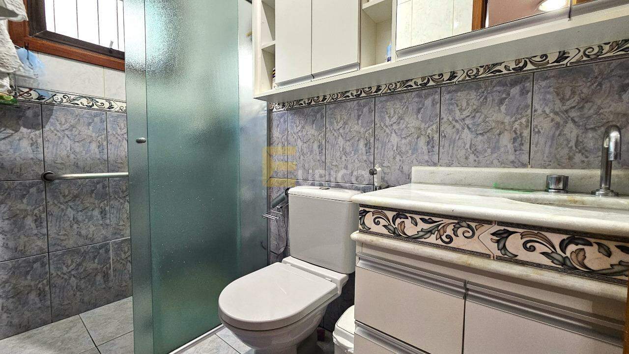 Casa em condomínio para aluguel no Condomínio Recanto dos Paturis em Vinhedo/SP: 