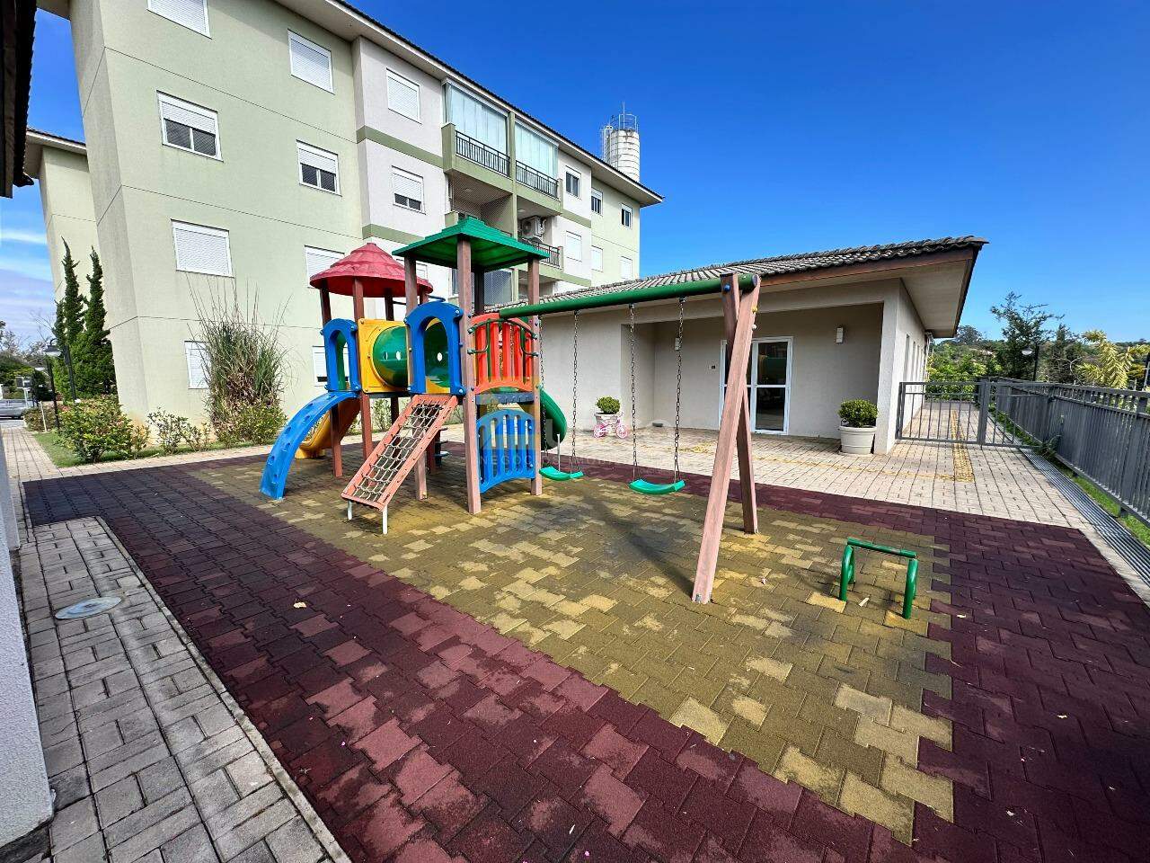 Apartamento para aluguel no Condomínio Residencial Vila Canela em Vinhedo/SP: Playground