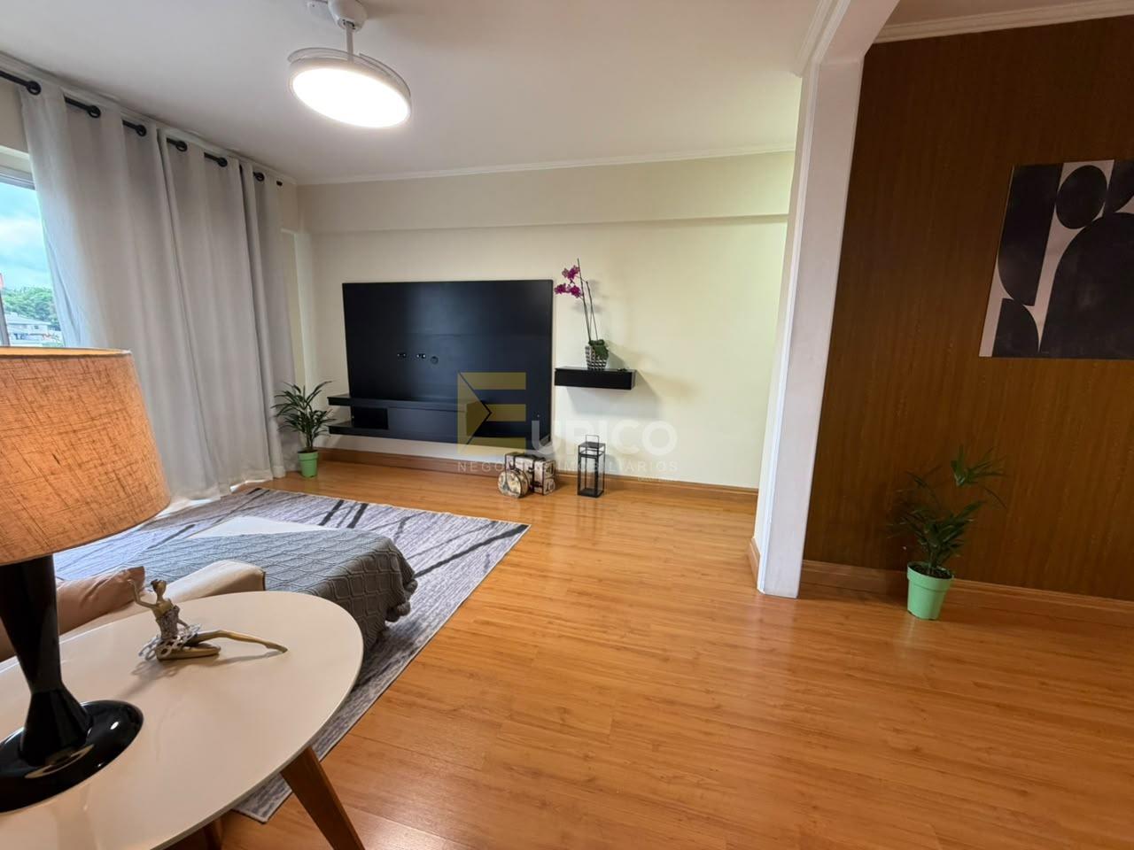 Apartamento à venda no Condomínio Edifício Veneza em Valinhos/SP: