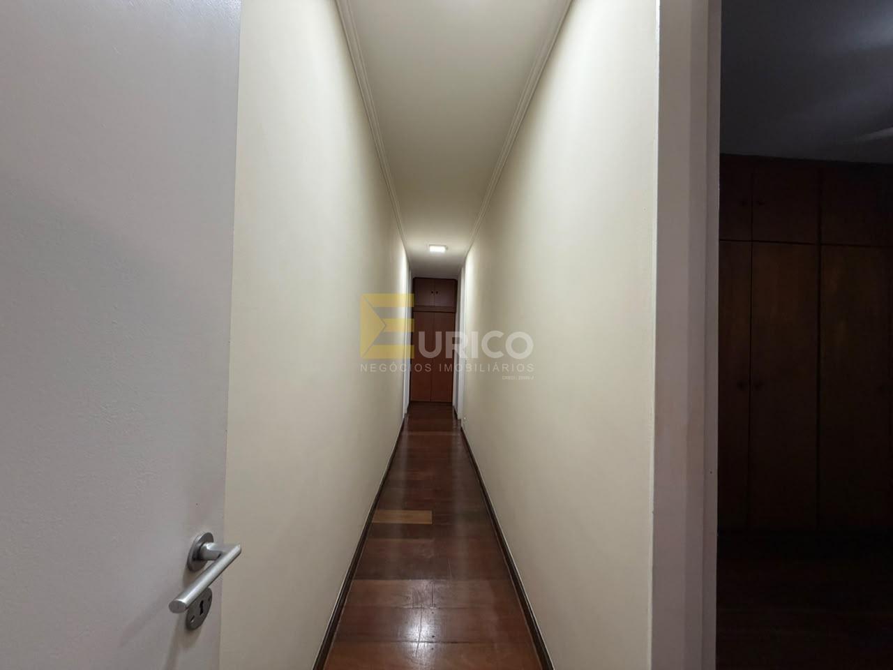 Apartamento à venda no Condomínio Edifício Veneza em Valinhos/SP: