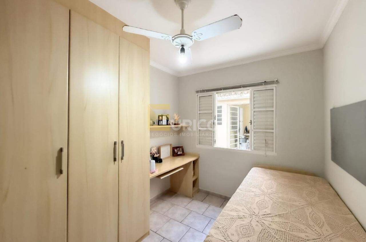 Casa à venda no PARQUE DAS COLINAS em Valinhos/SP: 