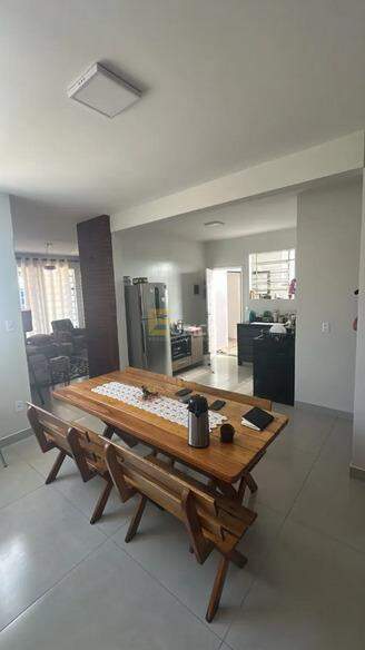 Casa à venda no Vila Papelão em Valinhos/SP: 