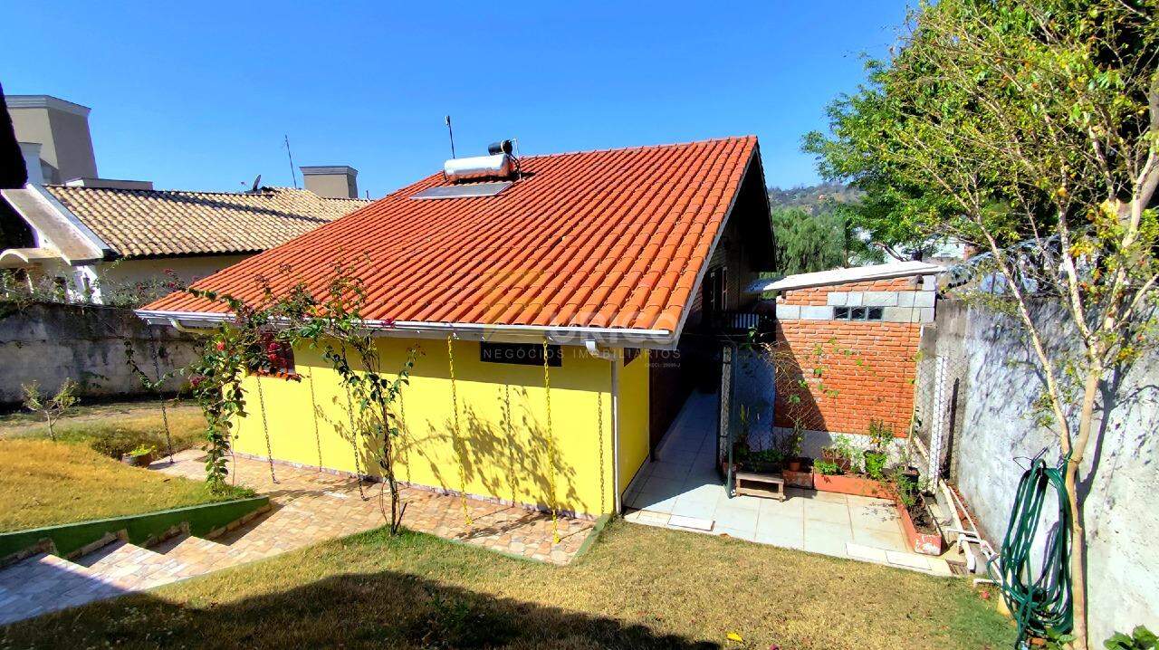 Casa à venda no Jardim Panorama em Vinhedo/SP: 