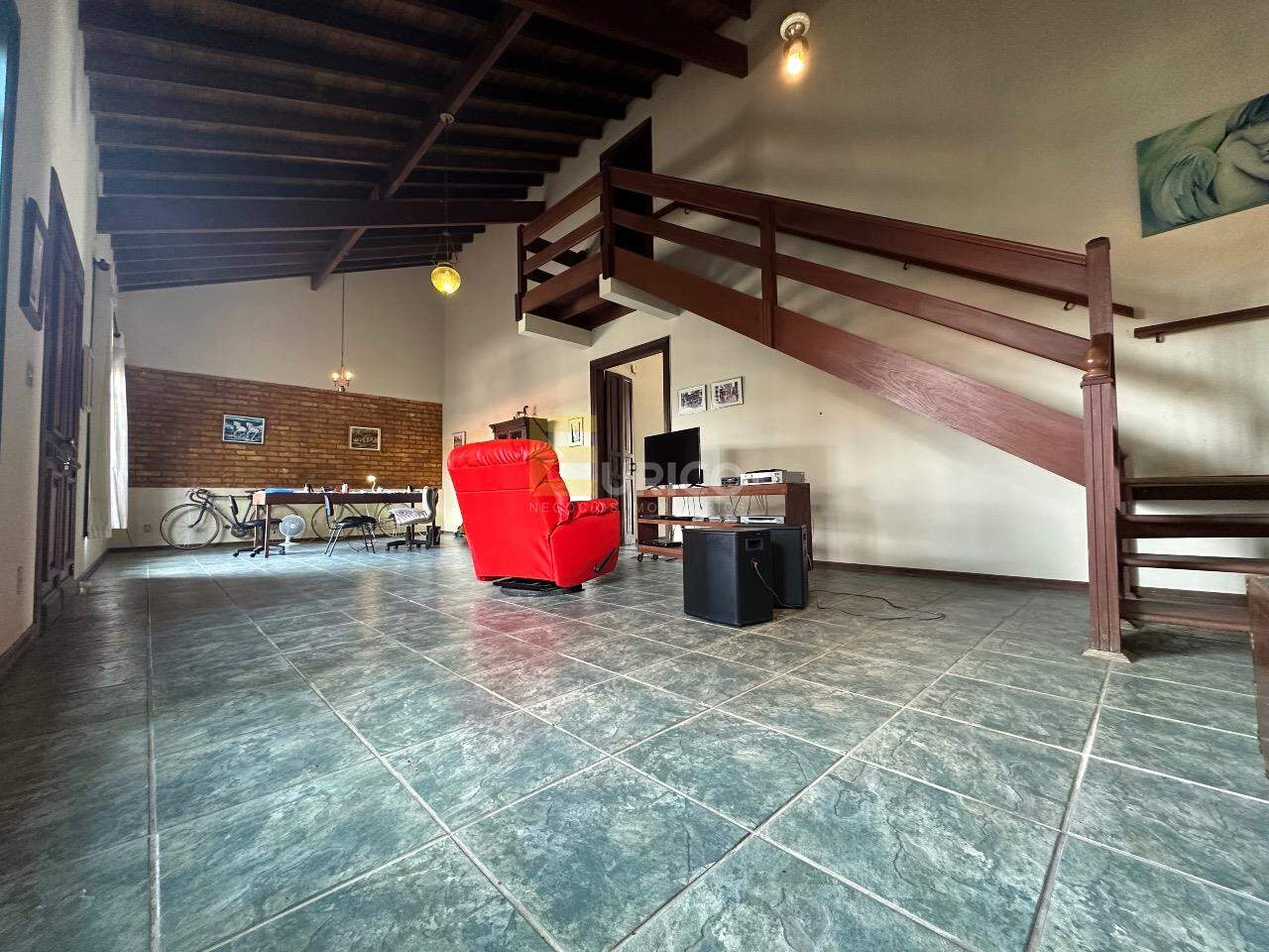 Casa à venda no Jardim Panorama em Vinhedo/SP: