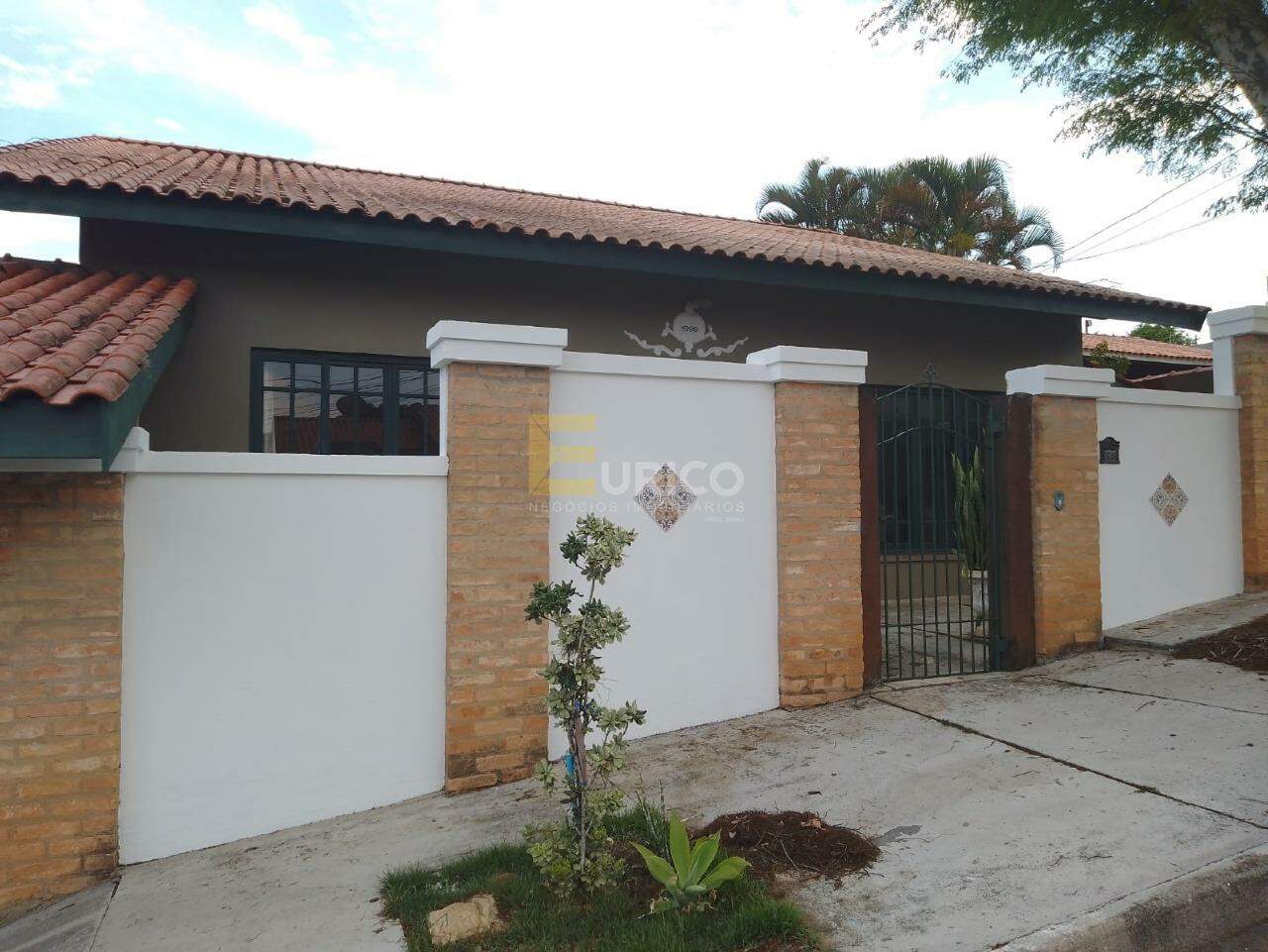 Casa à venda no Jardim Panorama em Vinhedo/SP: 