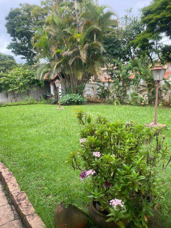 Casa em condomínio à venda no Condomínio Chácaras do Lago em Vinhedo/SP: 