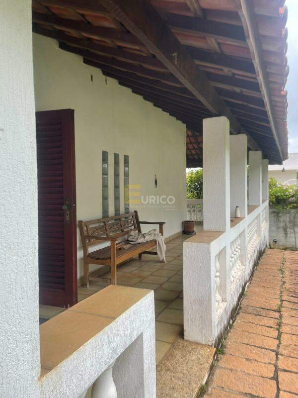 Casa em condomínio à venda no Condomínio Chácaras do Lago em Vinhedo/SP: 