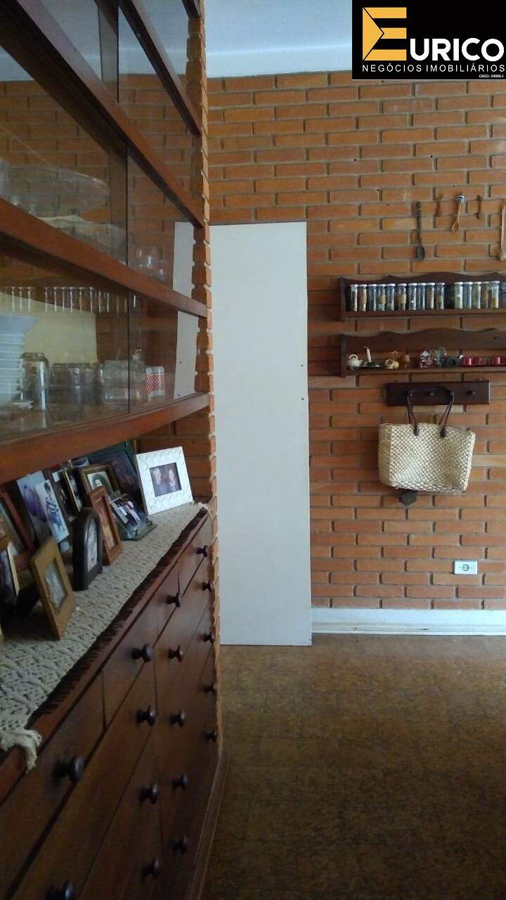 Casa à venda no Centro em Vinhedo/SP: Foto 03