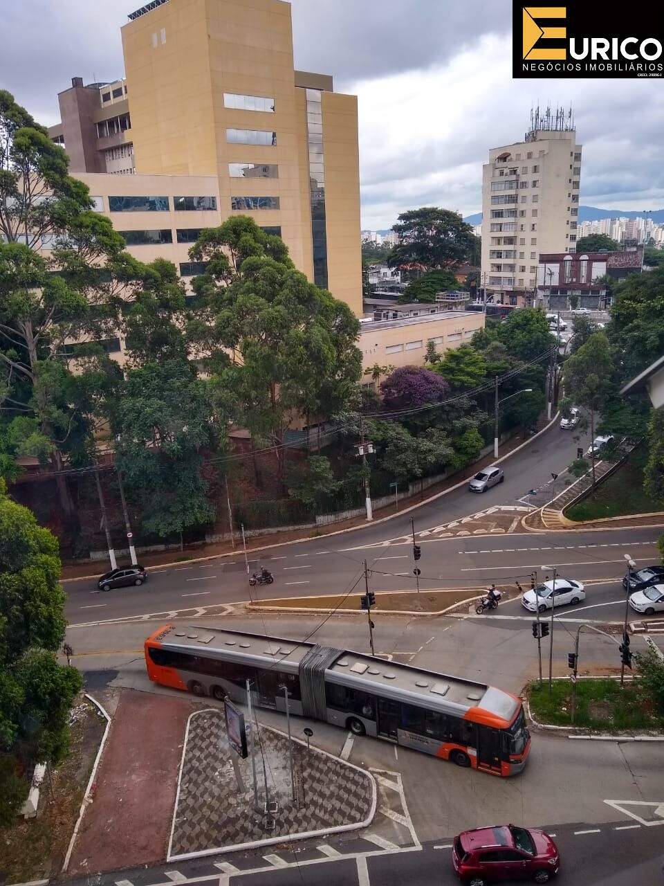 Sala à venda no CERQUEIRA CÉSAR em São Paulo/SP: Foto 04