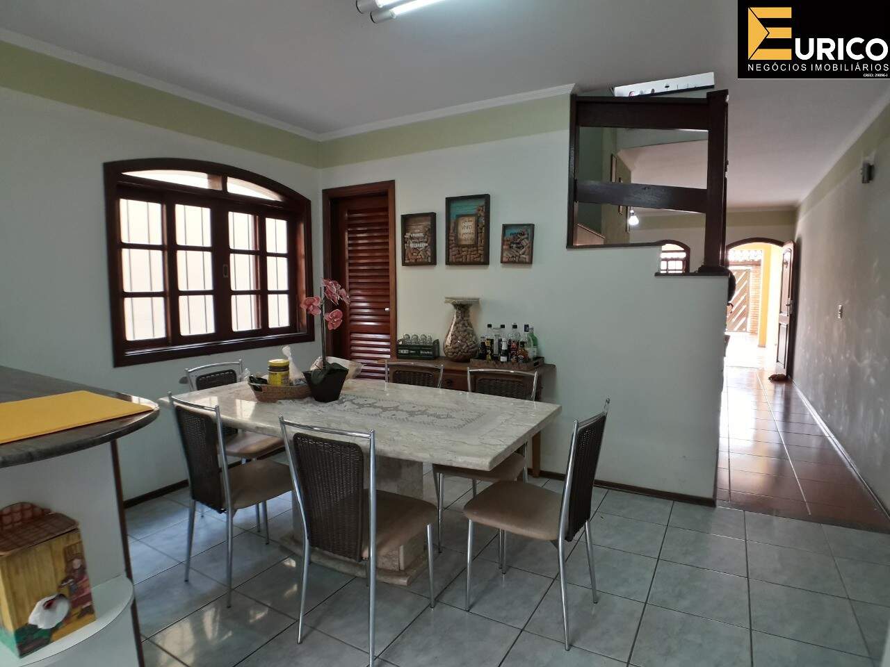 Casa à venda no Jardim Eldorado em Vinhedo/SP: Foto 01