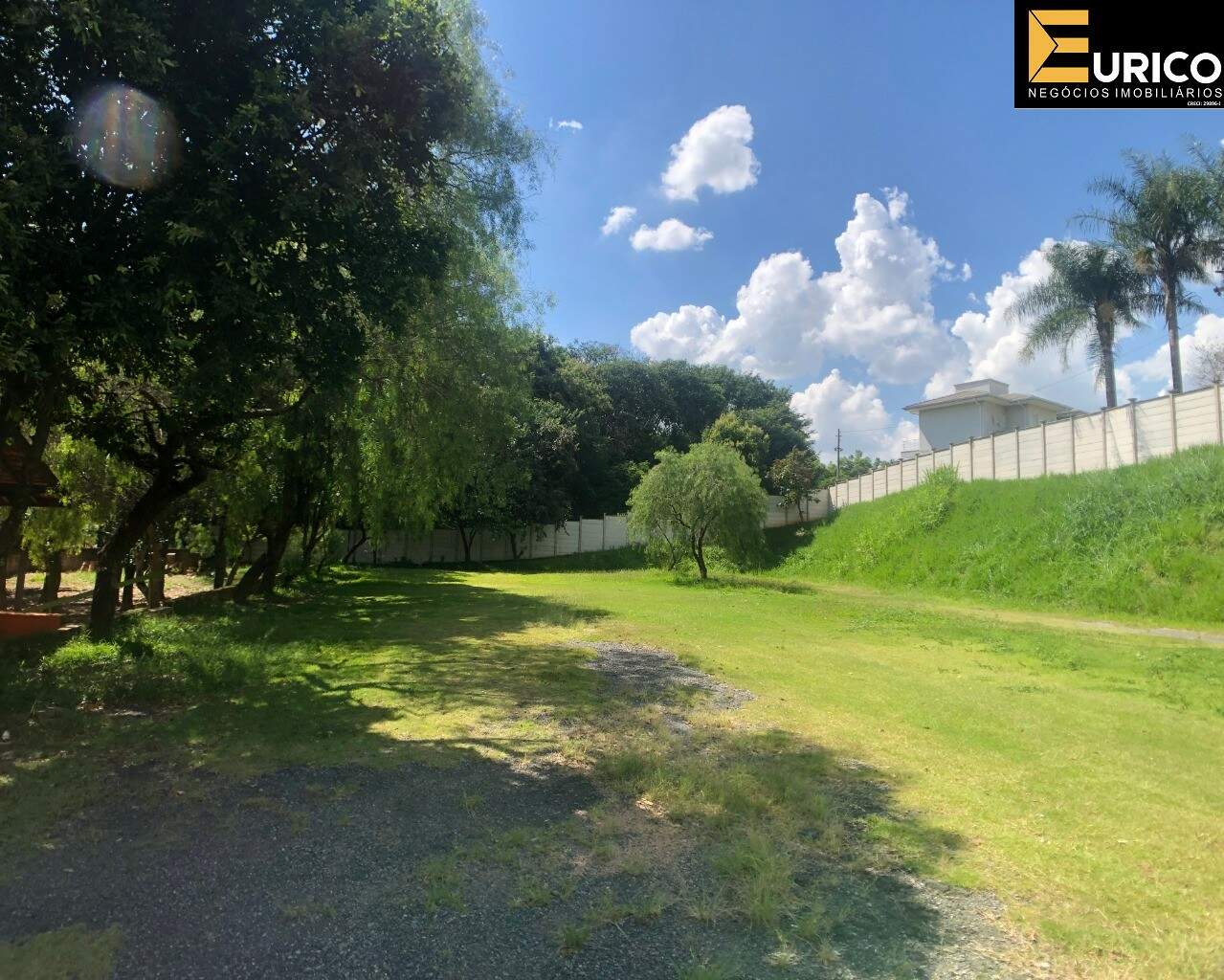 Galpão à venda no Jardim Santa Cândida em Vinhedo/SP: Foto 02