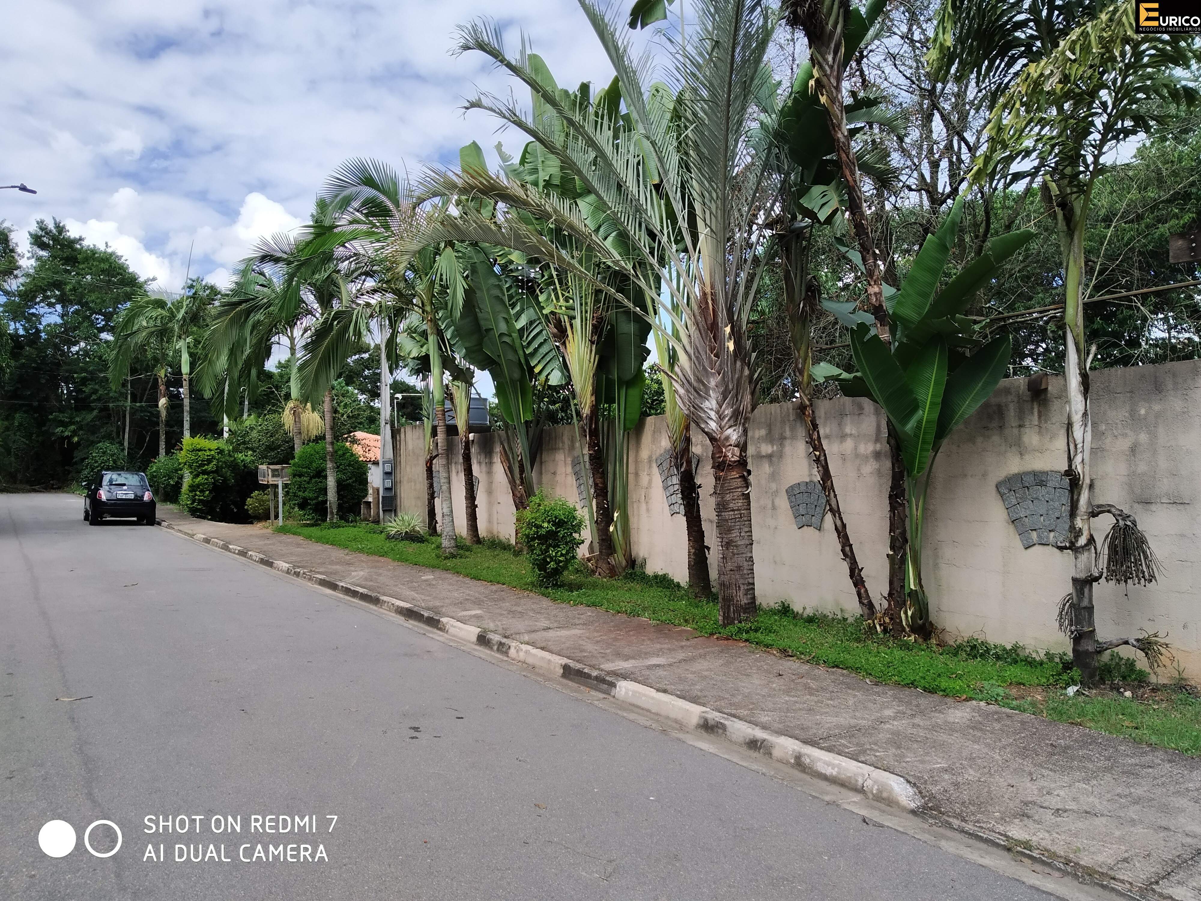 Casa à venda no Buracão em Vinhedo/SP: Foto 01