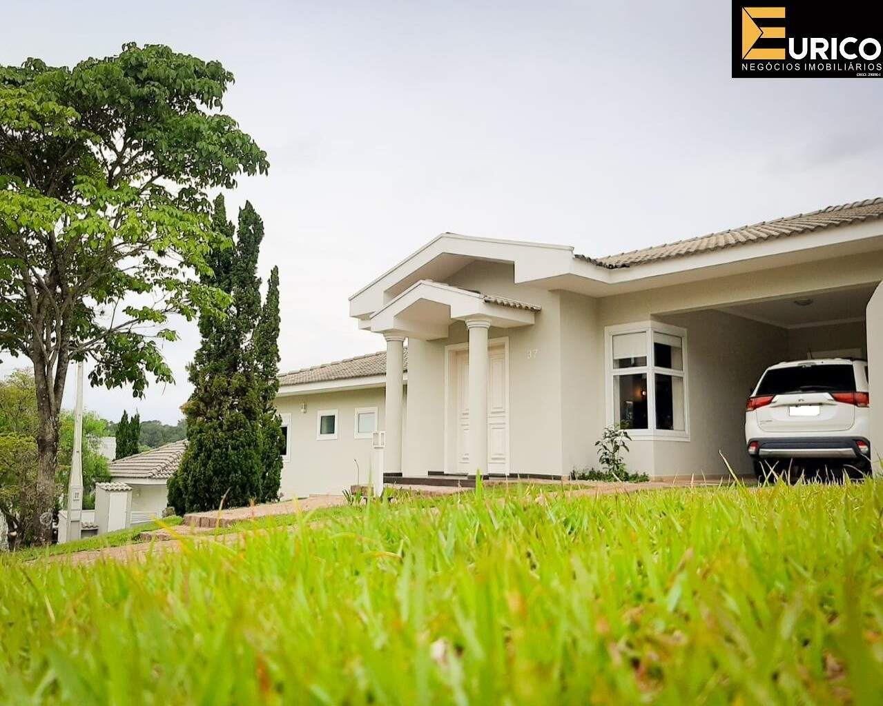 Casa à venda no Condomínio Recanto dos Paturis em Vinhedo/SP: Foto 01