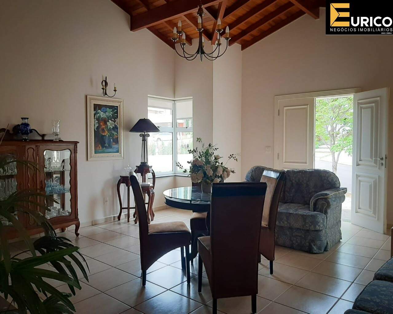 Casa à venda no Condomínio Recanto dos Paturis em Vinhedo/SP: Foto 04