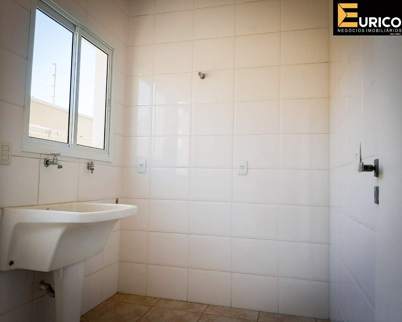 Casa à venda no Jardim Panorama em Vinhedo/SP: Foto 04