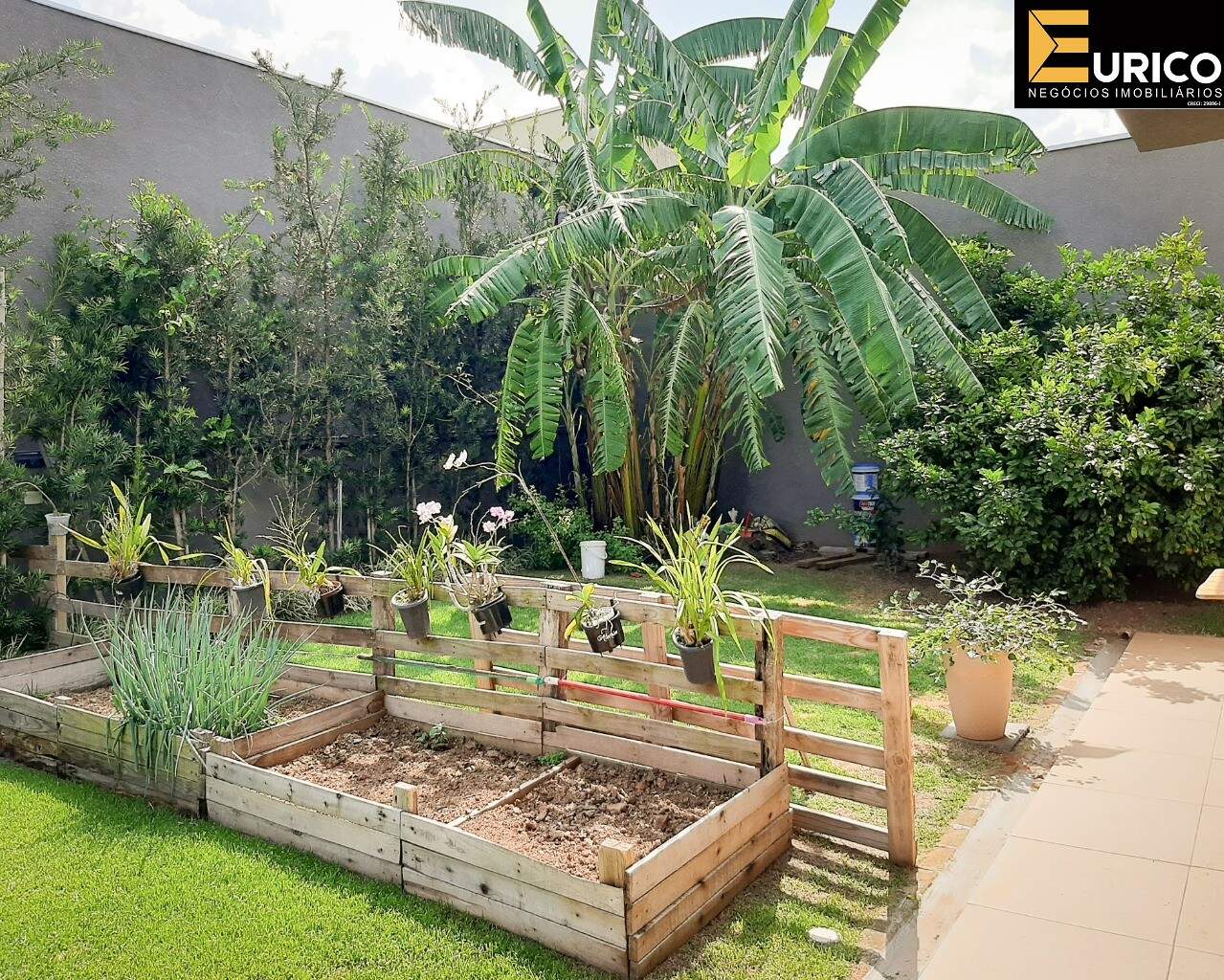 Casa à venda no Condomínio Villa Lombarda em Valinhos/SP: Foto 01