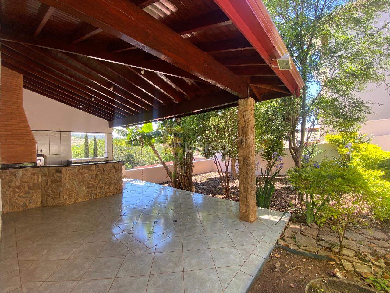 Casa em condomínio à venda no Condomínio Villaggio Capríccio em Louveira/SP: 