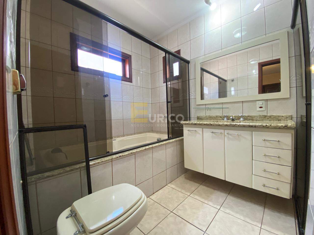 Casa em condomínio à venda no Condomínio Villaggio Capríccio em Louveira/SP: 
