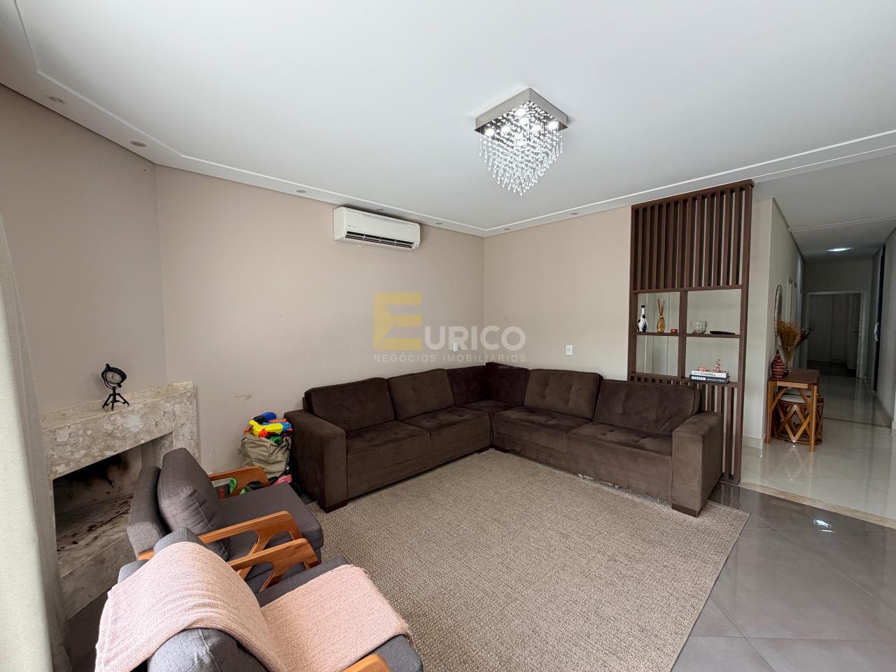 Casa em condomínio à venda no Condomínio Reserva dos Vinhedos em Louveira/SP: 